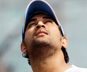 Indian captain Mahendra Singh Dhoni. (File photo: AP)