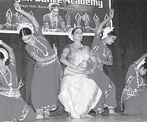 Meera Das and her troupe at the ICCR event.