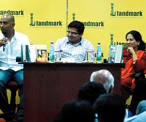 Nikhil Rajagopalan, Bina Sujit, P Madhavan, Ahmed Faiyaz, Malathi Jaikumar, Ranjani Iyer and Vibha Batra | ENS