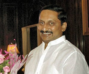 Andhra CM Kiran Kumar Reddy (EPS)