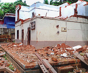 ‘Gopala Visalam’ half dismantled