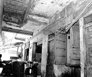 KK Nagar’s fair price shops cry for attention