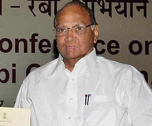 Agriculture Minister Sharad Pawar (EPS)