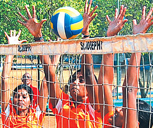 Reeth Rishya felicitated by MVM TT Academy
