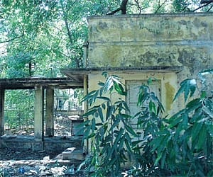 A property at De Monte Colony in ruins