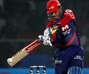 Virender Sehwag smashed an unbeaten 87 off 48 balls to help Delhi chase down Pune's target of 147 runs (PTI file photo)