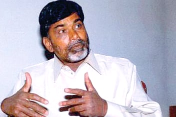 Chandrababu Naidu to walk longer than YSR