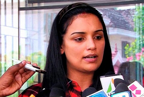 Swetha does a U-turn, withdraws molestation case against MP