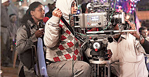 Women at Work on 'Ring Road Shubha'