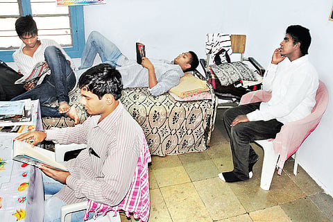 OU hostels packed; no room for newcomers