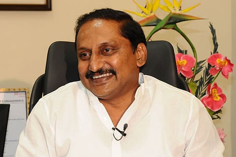 Kiran boasts of bringing state out of economic crisis in three years