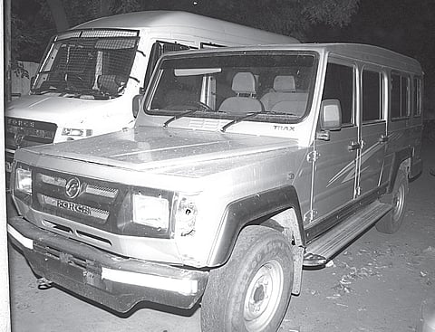Pricked by conscience, thief returns stolen jeep