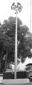 A high-mast lamp that never lights