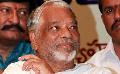 Three Congress MPs including Keshava Rao to join TRS