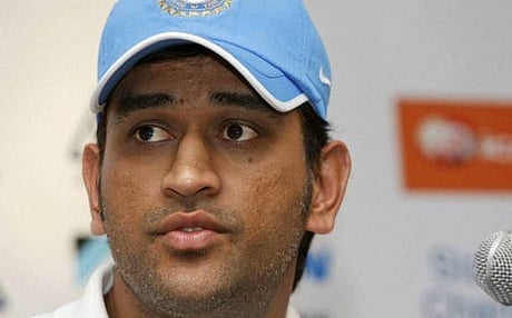 We will be forced to play with 5 specialist bowlers: Dhoni