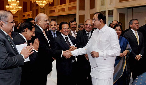 Swarup panel will help 215 large stalled projects restart: FM