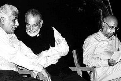 Focus on aircraft development: Prahlad