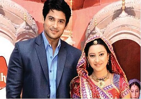 Shocked by Pratyusha's Death, 'Balika Vadhu' Fan Commits Suicide