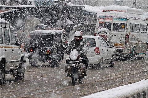 A fresh spell of back-to-back western disturbances is set to bring heavy snowfall and rainfall to the western Himalayas and Northwest India over the next few days. 