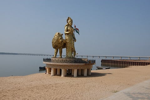 This Andhra Town Immune to Telangana Split