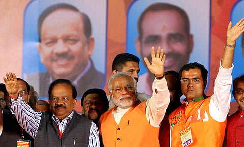 Under Attack, Modi Takes on Kejriwal
