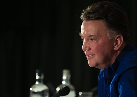 Van Gaal Expected to Play 5-man Defense