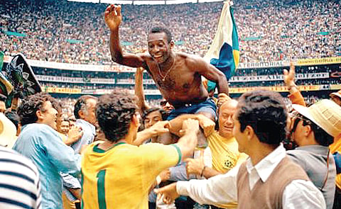 Hello England, Goodbye Pele