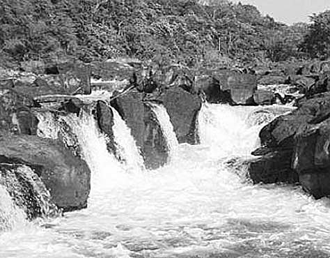 Perunthenaruvi Hydel Project to be Completed by June 2015