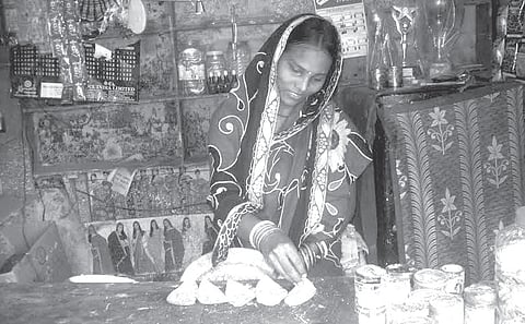 From International Footballer to Paan Vendor