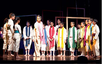 Child Artistes Perform to Raise Funds