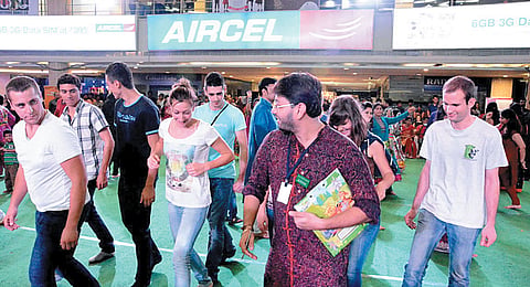 Of Dandiya, Music and Painting 
