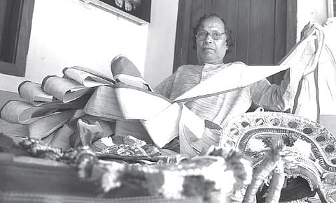 Guru of Many a Thullal Artiste