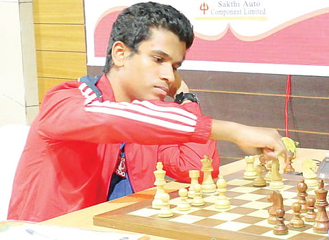 Boards Bigger Challenge, Says Champ of Squares