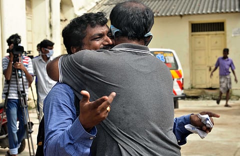 Relatives crying outside the MIOT Hospital, Chennai. | EPS