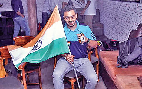 Shabbir Creates the Silver Lining