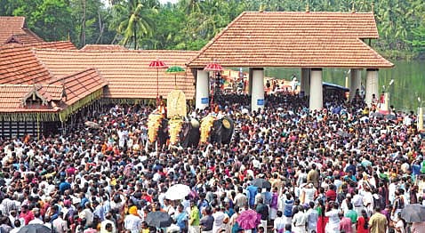 Auspicious Start to Legendary Arattupuzha Pooram