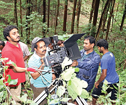 Capturing  Rhaatee in Digital Frames 