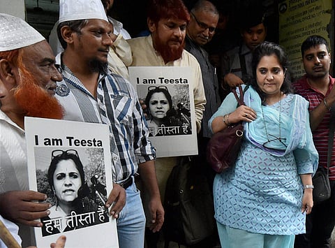 SC Extends Bail of Teesta, Husband Till January 31