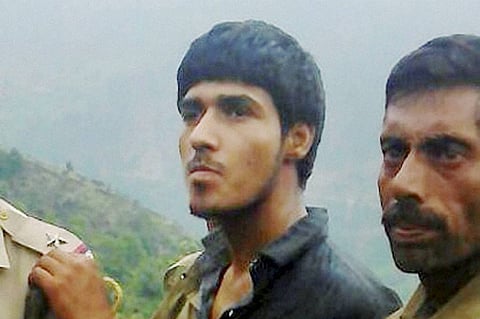 Militant 'identified' as Kasim Khan from Pakistan caught alive after attack on BSF convoy in Udhumpur on Wednesday. | PTI