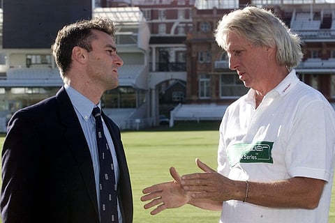 In this file photo, Former Australian fast bowler Jeff Thomson (R) chats with England batsman Graham Thorpe. |AFP