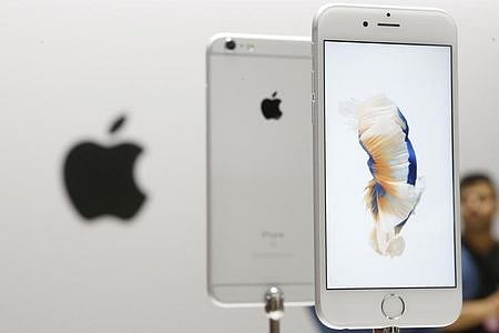 The new Apple iPhone 6S and 6S Plus are displayed during an Apple media event in San Francisco, California. | Reuters