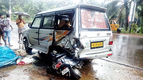 Couple Dies in Road Mishap