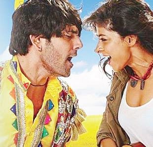 Jugni Review: Delightfully Flawed