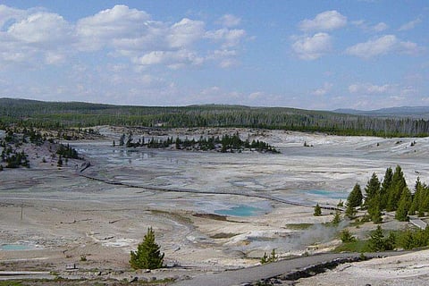 Yellowstone national park. | Wikimedia/ Daniel Mayer