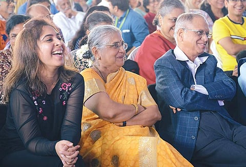 Infosys co-founder N R Narayana Murthy, his wife and author Sudha Murty enjoy themselves at the lit fest | pushkar v