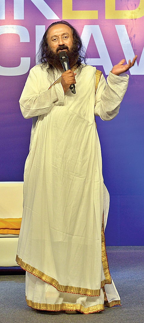 The New Indian Express ThinkEdu: Spiritual Guru Chants 'Cleanse Politics' Mantra 