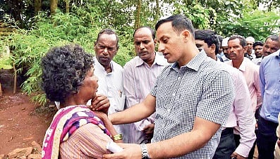 Poor road connectivity in Visakhapatnam Agency takes toll on tribals health