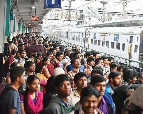 Huge crowd seen at Secunderabad railway station in Hyderabad on Thursday | vinay madapu
