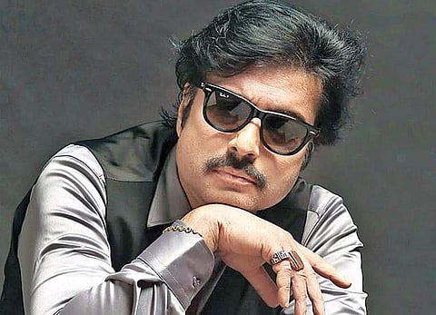 Karthik calling Karthik: Father-son duo to share screen space