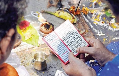 Devotees throng temples on 1st Monday of Karthika Masam